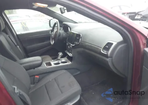 2019 Jeep Grand Cherokee Laredo E 4X4 z USA, uszkodzony, nr VIN 1C4RJFAG4KC546725